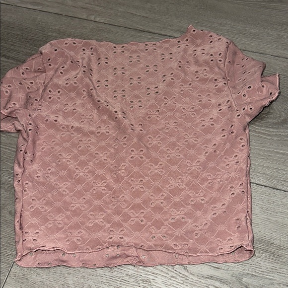 Pink Eyelet Button-Up Top size XS - Picture 4 of 6